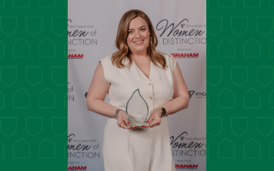 Edwards alumna recognized for business leadership with YWCA Women of Distinction Award